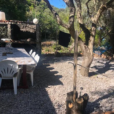 Cres Robinson Experience Chata Predoscica