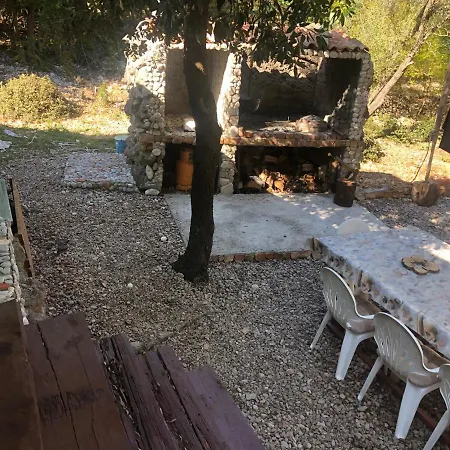 Lodge Cres Robinson Experience *